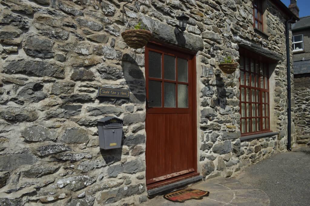 Stabl Yr Nant Villa Pentrefoelas Exteriör bild